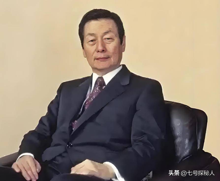 垂涎22岁女星把人迷人卑劣发挥到极致米乐m630岁入赘发家成大财阀60岁(图2)